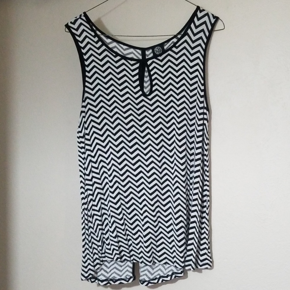 Bobeau zig zag tank